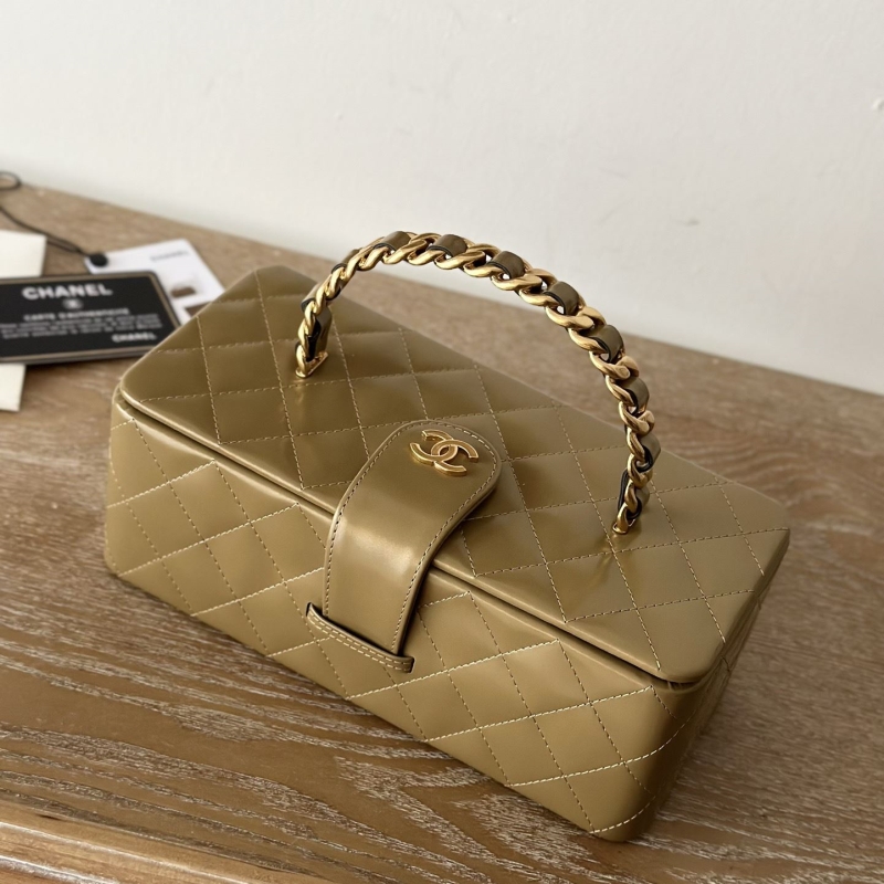 Ch**el cosmetic bags